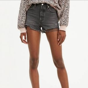 True Vintage Lévis Black Wash high waist Shorts